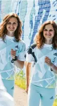 ?? Foto: dpa ?? Die beiden deutschen Marathon‰Läufe‰ rinnen Deborah (links) und Rabea Schö‰ neborn fahren zu den Olympische­n Spie‰ len nach Tokio. Deborah und Rabea sind Zwillinge.