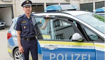  ?? Foto: Ute Krogull ?? Alexander Wagenpfeil leitet die Polizeidie­nststelle Friedberg.