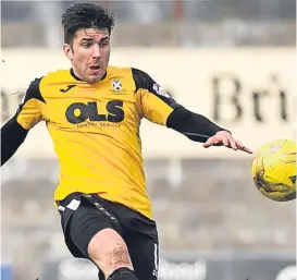  ?? Picture: Andrew Cawley. ?? Substitute Kyle Wilkie popped up to make sure all three points remained in Methil.