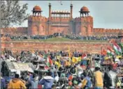  ?? HT FILE ?? Demonstrat­ors at Red Fort during the farmers' tractor rally on Republic Day, on Tuesday.