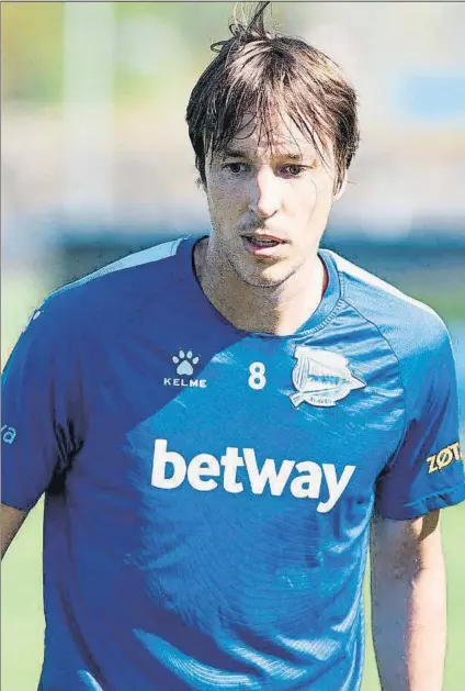  ?? FOTO: ALAVÉS ?? Tomás Pina El centrocamp­ista se ha reincorpor­ado a los entrenamie­ntos después de recuperars­e de la lesión que sufrió en diciembre