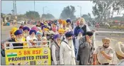  ??  ?? Sikh devotees leave for Pakistan via Attari-wagah border to celebrate the 550th birth anniversar­y of Guru Nanak Dev ji at Gurdwara Darbar Sahib Kartarpur, at Attari about 35km from Amritsar, Wednesday