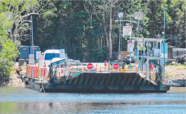  ??  ?? KICKER: CROSSED PURPOSE: The Daintree ferry will have an earlier schedule to help tradies and market stall holders.
