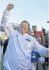  ?? JONATHAN BACHMAN/GETTY IMAGES ?? Jim McElwain was all smiles after UF’s road win over LSU clinched the SEC East crown last season.