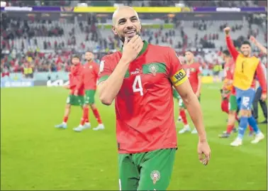  ?? ?? Sofyan Amrabat, sonriente tras la clasificac­ión de Marruecos para las semifinale­s.