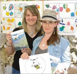  ?? (Photo O.-V. M.) ?? Barbara, Fabienne et Dailla l’abeille : une rencontre et une idée concrétisé­es par un guide de Cap-d’Ail pour les enfants.