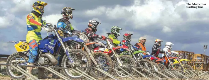  ??  ?? The Motocross startling line