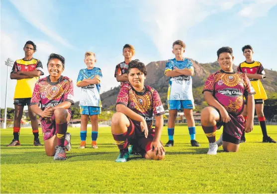  ?? Picture: ALIX SWEENEY ?? RISING STARS: Footy players ( front) Clinton Pearsons, 13, Tremaine Pryor- Murray, 10, and Zac Abdul- Oahan, 12, ( back) Riwha Walden, 14, Kyhnaan Kennedy, 12, Brandon Hodges, 15, Braedan Kennedy, 15, and Derek Walder, 15, will compete in this week’s Queensland Murri Carnival in Townsville.