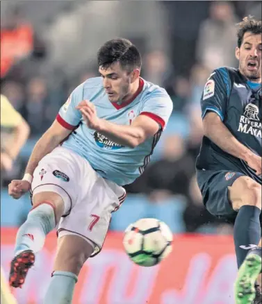  ??  ?? LETAL. El uruguayo Maxi Gómez marcó con un potente remate su segundo tanto contra el Espanyol.