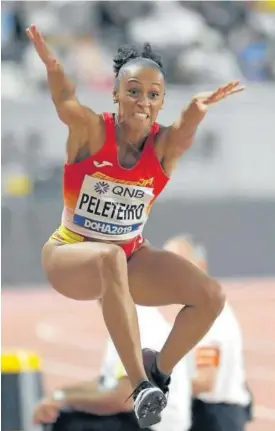  ?? Foto: Lavandeira (Efe) ?? Ana Peleteiro, en la final de triple salto.
