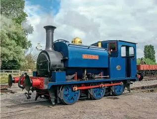  ?? ALISTAIR GRIEVE ?? Hastings runs through the yard at the Chasewater Railway’s Brownhills West headquarte­rs during running-in trials on September 18. In due course lining will be added to the blue paintwork to complete the livery.