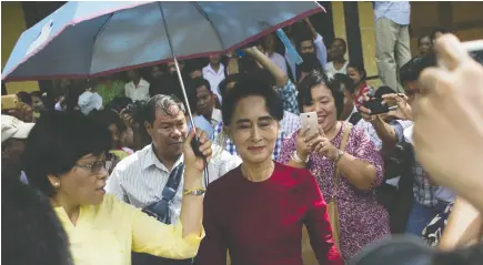  ?? Ye AUNG Thu / AFP VIA GETTY IMAGES FILES ?? Within two years of Aung San Suu Kyi’s 2015 landslide win, more than 700,000 Rohingyas
had been driven into squalid, makeshift refugee camps in neighbouri­ng Bangladesh.