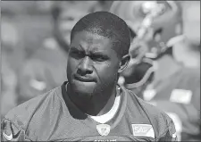  ?? JEFF CHIU/AP FILE PHOTO ?? The Buffalo Bills brought in free-agent running back Reggie Bush for a visit on Monday, with the intention of adding veteran depth behind starter LeSean McCoy. Bush played with the 49ers last season.