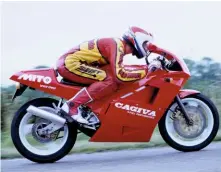  ?? ?? Cagiva Mito 125: speeding officer? Me officer? Perish the thought. Officer