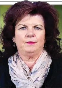  ??  ?? CHARM OFFENSIVE: Yes campaigner Elaine C Smith