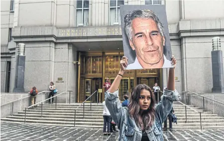 ?? STEPHANIE KEITH TRIBUNE NEWS SERVICE ?? On the heels of his suicide, lawyers expect the sex-traffickin­g investigat­ion to expand into Jeffrey Epstein’s financial dealings.