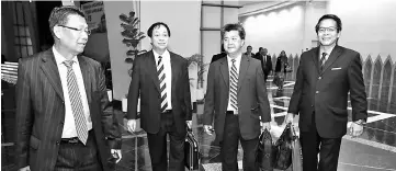  ??  ?? (From left) Assistant Minister of Coastal Road Datuk Julaihi Narawi, Assistant Minister of Community Well-Being Datuk Francis Harden Hollis, Ripin Lamat (BN-Lambir) and Dennis Ngau (BN-Telang Usan) make their way out of DUN after the day’s session.