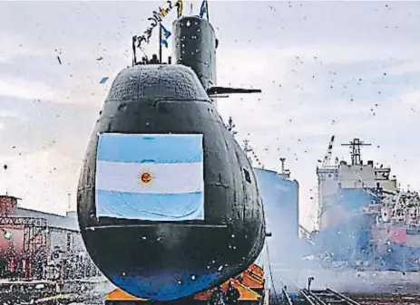  ?? FOTO: EL HERALDO ?? El submarino es buscado por aeronaves y buques de argentina. Ayer también se sumaron a la búsqueda otros países.