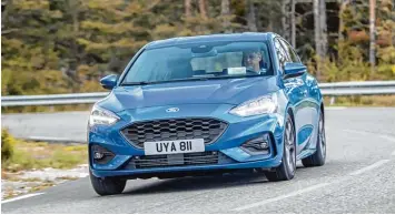  ?? Foto: Ford ?? Nach Aston Martin Art: Der spezielle Kühlergril­l ist für viele Ford Modelle charakteri­stisch, so auch für den aktuellen Focus. Die Preise beginnen bei 18 700 Euro, ganz weit unter denen der englischen Sportwagen Marke.