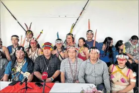  ?? CRÉDITO: NAWE ?? Pedido. Dirigentes del pueblo ancestral Waorani, en una rueda de prensa.