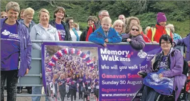  ??  ?? The entrants get ready for the start of the Alzheimer Scotland Oban Memory Walk