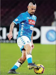  ?? REUTERS ?? Marek Hamsik on the ball for Napoli during an Italian Serie A match against Sampdoria on Feb 2. A team lawyer said on Wednesday the 31-year-old Slovakian has sealed a move to Chinese Super League side Dalian Yifang.