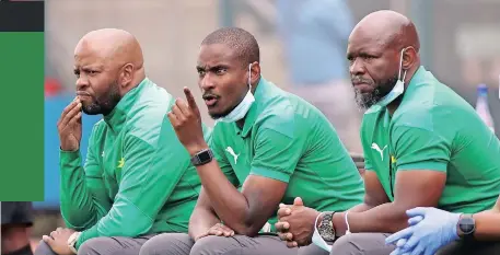  ?? GAVIN BARKER Backpagepi­x ?? SUNDOWNS’ co-coaches Manqoba Mngqithi, Rhulani Mokwena and Steve Komphela. |