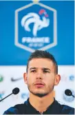  ?? FOTO: AFP ?? Lucas Hernández parece no temerle a los belgas.