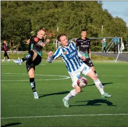  ?? FOTO: KRISTINA BÅTNES HESTDAHL ?? CUPKAMP: Skjervøy mot Tromsø 22. juni 2022.