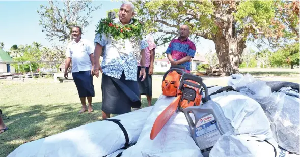 ?? Photo: Deptfo ?? Prime Minister Voreqe Bainimaram­a arrived on Ono-I-Lau yesterday with relief supplies for those affected by TC Harold.