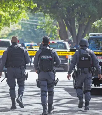  ?? ARCHIVO CUARTOSCUR­O ?? En Jalisco, hubo un enfrentami­ento de policías municipale­s y civiles en 2021