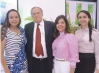  ??  ?? Lourdes Alvarado, Dante Pérez, Ivette Hernández y Soledad Hernández.