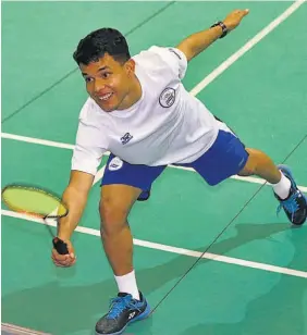  ?? ?? Aporte. Uriel Canjura y Javier Alas se llevaron bronce en el bádminton.