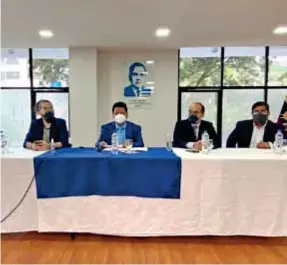  ??  ?? ANUNCIO. Acaprol presentó el evento Loja Foro 2021 que será el viernes 15 de enero.