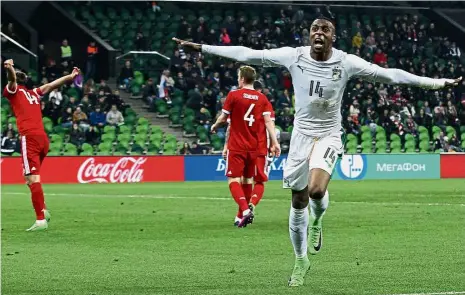 ??  ?? Villan turns hero: Ivory Coast’s Jonathan Kodjia, who plays for Aston Villa, celebratin­g after scoring against Russia in the friendly in Krasnodar on Friday. — AFP