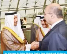  ??  ?? His Highness the Prime Minister Sheikh Jaber Al-Mubarak Al-Hamad Al-Sabah welcomes Iraqi President Barham Saleh.