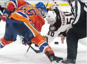  ?? DAVID BLOOM ?? Anaheim centre Antoine Vermette has been a dominant force in the faceoff circle during the series against Mark Letestu and the Oilers, something that should eventually tip the scales in favour of the Ducks.