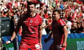  ?? Photograph: David Rogers/Getty Images ?? Blair Kinghorn celebrates with his Toulouse teammate Antoine Dupont after scoring against Exeter. Blair Kinghorn celebrates with his Toulouse teammate Antoine Dupont after scoring against Exeter. Photograph: David Rogers/Getty Images