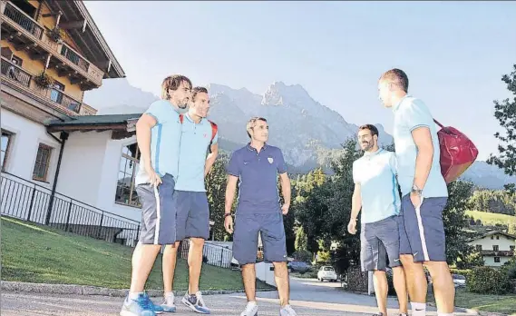  ??  ?? Anterior concentrac­ión en altura El equipo dirigido entonces por Ernesto Valverde realizó un stage en los Alpes austríacos en la pretempora­da 2015-16