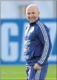  ??  ?? Sampaoli sigue con dudas.