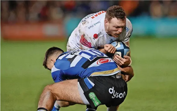  ?? Dan Mullan ?? >
Exeter Chiefs number 8 Sam Simmonds will have an operation on his hip, which effectivel­y rules him out of England’s summer tour of Australia