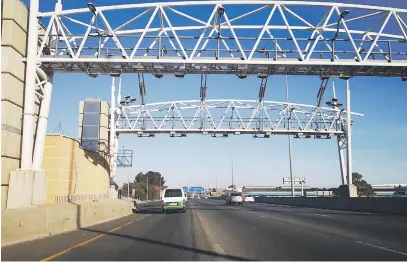  ?? Picture: Moneyweb ?? STAYING OR GOING? Sanral says tariffs are adjusted every year and that it does not make policy decisions related to e-tolls.