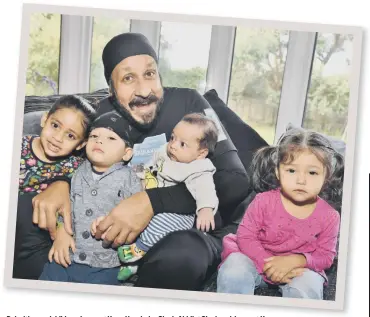  ??  ?? Del with grandchild­ren Jaspreet Kaur, Harvinder Singh Abhijot Singh and Jasmeet Kaur