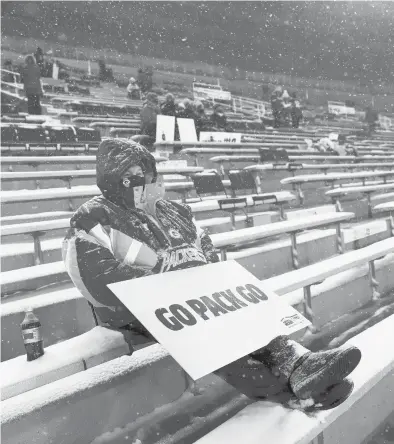  ?? APFILE ?? The weather may favor the Packers at Lambeau Field in the playoffs, but home-field advantage hasn’t been the same this NFL season.