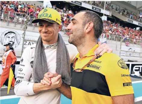  ?? FOTO: CHARLES COATES ?? Nico Hülkenberg und Teamchef Cyril Abiteboul haben sich für die Saison 2019 viel vorgenomme­n.