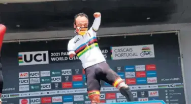  ??  ?? Ricardo Ten celebra en Portugal su último título de campeón del Mundo.