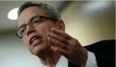  ?? SEAN KILPATRICK/THE CANADIAN PRESS ?? Finance Minister Joe Oliver opposes Ontario’s cap-and-trade plan.