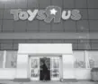  ?? Julio Cortez, Assocaited Press file ?? Toys “R” Us is closing all of its stores in the U.S.