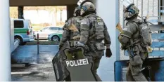  ?? Foto: Silvio Wyszengrad ?? Der Student hatte mit seiner Tat im Univiertel einen SEK‰Einsatz ausgelöst. Vor Ge‰ richt berichtete er von Verfolgung­swahn.