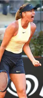  ?? TONY GENTILE/REUTERS ?? TANGGUH: Aksi Maria Sharapova pada semifinal Italian Open melawan Simona Halep (19/5).